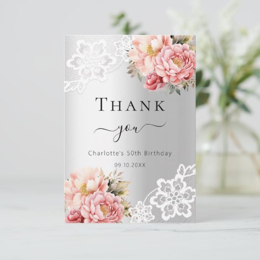 Verjaardag zilverkleurige roze bloemenkant bedankk bedankkaart (Staand voorkant)