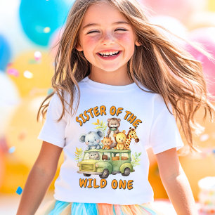 Verjaardag zus van de wilde safari dieren t-shirt