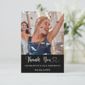 Verjaardag zwart wit foto hart bedankkaart (Staand voorkant)