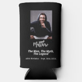 Verjaardag zwart wit foto man myth legende seltzer blikjeskoeler (Voorkant)