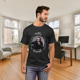 Verjaardag zwart wit foto man myth legende t-shirt