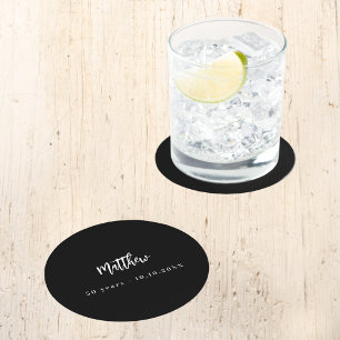 Verjaardag zwart wit script minimalist ronde kartonnen onderzetter