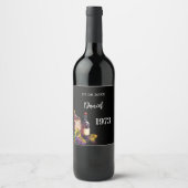 Verjaardag zwarte naam geboortejaar wijn etiket (Voorkant)