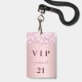 Verjaardags blush roze glitterspul naam vip badge (Voorzijde met lanyard)
