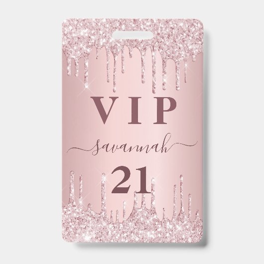 Verjaardags roze glitters drijft vip uitnodiging badge (Voorzijde)