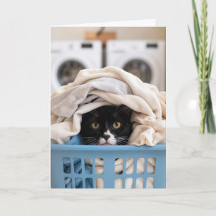 Verjaardags Tuxedo Kat die zich verbergt in de was Kaart