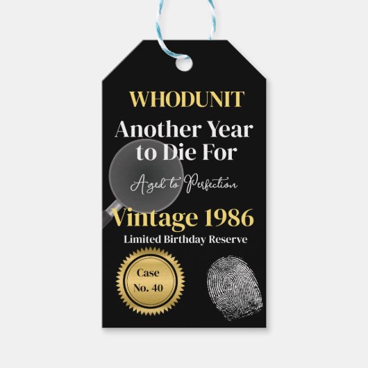 Verjaardags Wijnlabel 'Mysterie' | Nog een Jaar te Cadeaulabel (Voorkant)