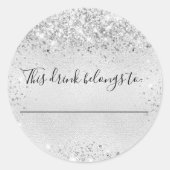 Verjaardags zilveren glitter deze drink behoort to ronde sticker (Voorkant)