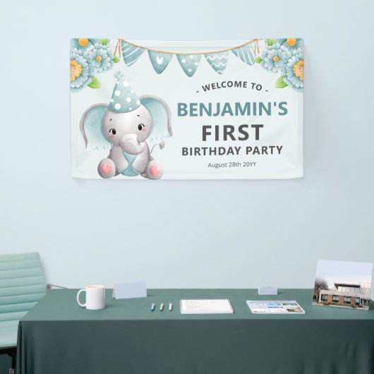 Verjaardagsbanner voor Cute Elephant Boy 1st Spandoek (Beurs)