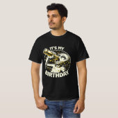 Verjaardagsbier Zuigende Alien T-shirt (Voorkant volledig)