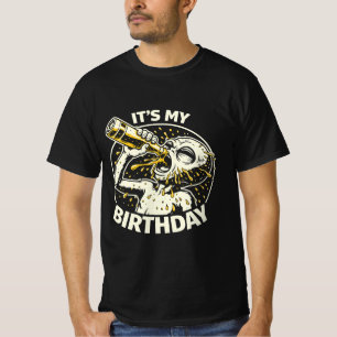 Verjaardagsbier Zuigende Alien T-shirt