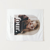 Verjaardagsbord met 4 foto en vier bogen wandkleed (Voorkant (horizontaal))