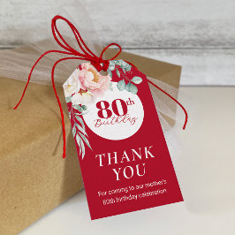 Verjaardagscadeau label met pioen op rood cadeaulabel