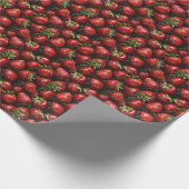 Verjaardagscadeau met aardbei cadeaupapier (Hoek)