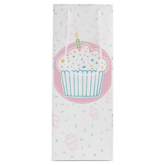 Verjaardagscupcake met kaars wijn cadeautas (Voorkant)