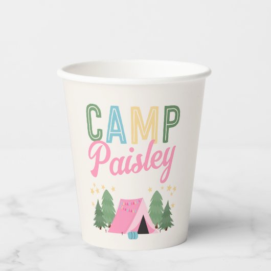 Verjaardagscups voor meisjes op de camping papieren bekers (Voorkant)