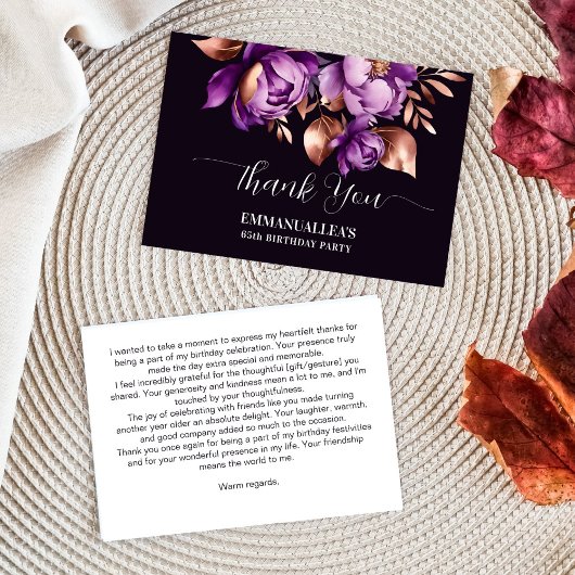 Verjaardagsfeest dank u paarse pioenen sjabloon