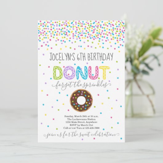 Verjaardagsfeest met Donut-thema - Rainbow Sprinkl Kaart (Staand voorkant)