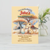 Verjaardagsfeest met leuke dinosaurussen uitnodigi kaart (Staand voorkant)