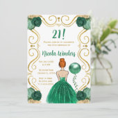 Verjaardagsfeest rood haar prinses in groen kaart (Staand voorkant)