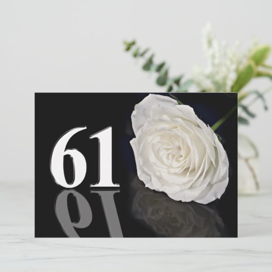 Verjaardagsfeest uitnodiging 61 jaar oud (Staand voorkant)