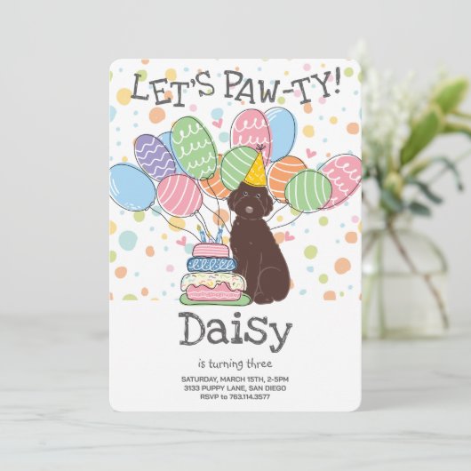 Verjaardagsfeest Uitnodiging voor Bruine Aussiedoo (Staand voorkant)