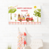 verjaardagsfeest van boerderijdieren met rode trek spandoek (Insitu)