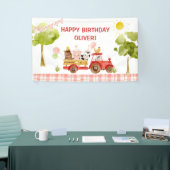 verjaardagsfeest van boerderijdieren met rode trek spandoek (Beurs)