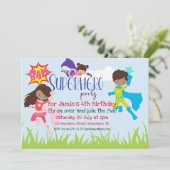 Verjaardagsfeest voor superhelden jongen/meisje kaart (Staand voorkant)