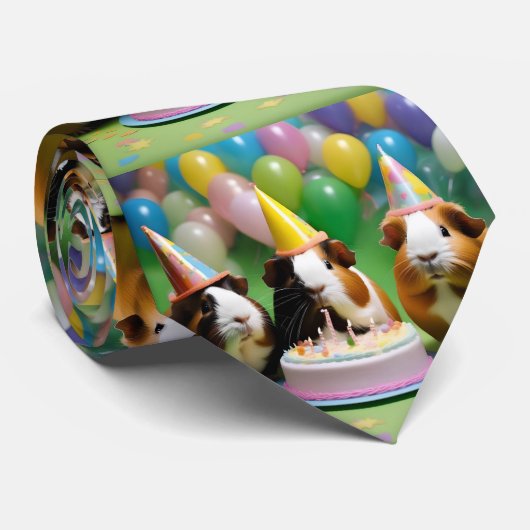 Verjaardagsfeestje met feestcavia's, stropdas (Opgerold)