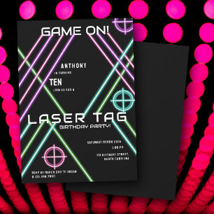 Verjaardagsfeestje met kleurrijke neon laser tag G Kaart