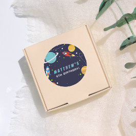 Verjaardagsfeestje met ruimteschip ronde sticker