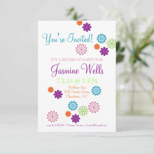 Verjaardagsfeestje uitnodigen | Kleuren van Leuk K Kaart (Staand voorkant)