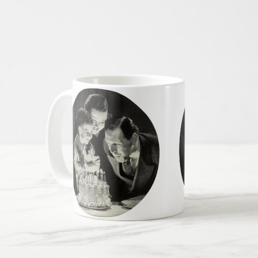 Verjaardagsfeestje voor vader met cake koffiemok (Voorkant links)