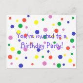 Verjaardagsfeestuitnodiging, kleurrijke stippen, b uitnodiging briefkaart (Voorkant)