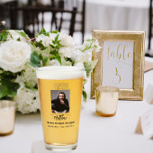 Verjaardagsfoto man mythe legende glas