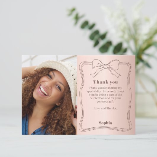 Verjaardagsfoto roos gouden boog bedankkaart (Staand voorkant)