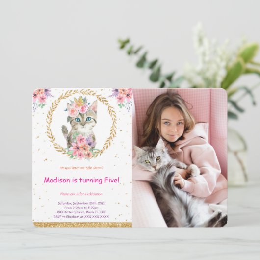 Verjaardagsfoto uitnodiging katje (Staand voorkant)