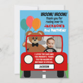 Verjaardagsfoto van kinderen met een leuke rode ra bedankkaart (Voorkant)