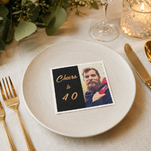 Verjaardagsfoto zwart goud proost mannen servet