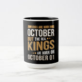 verjaardagsgeschenk | Koningen worden geboren in o Tweekleurige Koffiemok (Center)