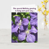 Verjaardagsgroet Paarse Clematis Kaart (Gele Bloem)