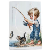Verjaardagsjongen Gevist met een kitten Medium Cadeauzakje (Voorkant)