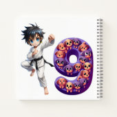 Verjaardagsjongen op 9 notitieboek (Achterkant)