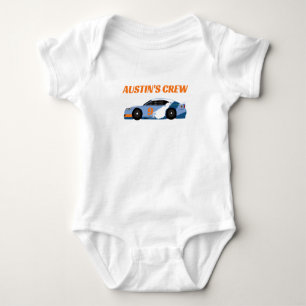 Verjaardagsjongen zijn kleine broer raceauto beman romper