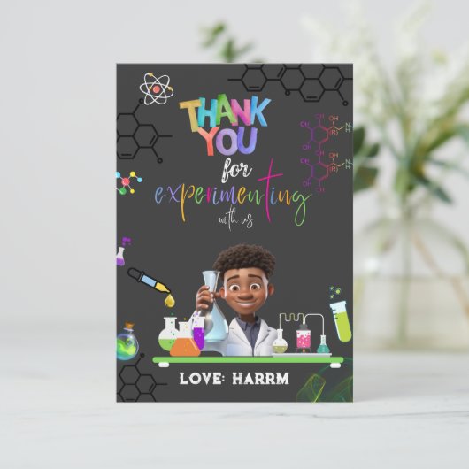 Verjaardagskaart dank je wel voor Mad Science-fees (Staand voorkant)