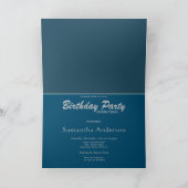 Verjaardagskaart met leuke paarsgroene zeeschildpa aankondiging (Binnen)