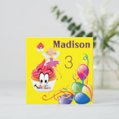 Verjaardagskaart Uitnodiging Streep FeeënCupcake (Staand voorkant)