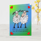 Verjaardagskaart van een grappig schapenpaar kaart (Gele Bloem)