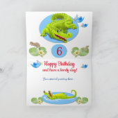 Verjaardagskaart voor een kind met een lachende kr kaart (Binnen)